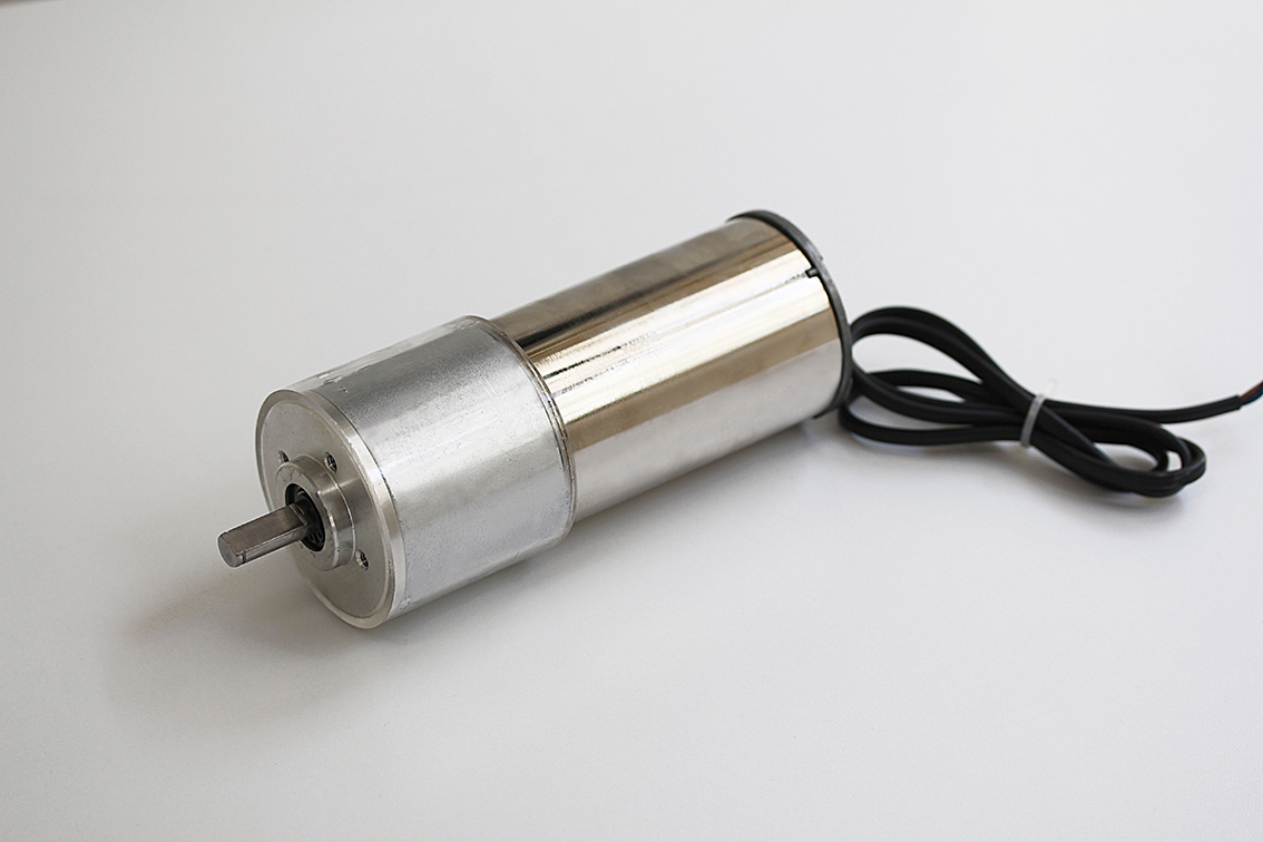 Planetary Gear PM DC Motor (Type 4240)