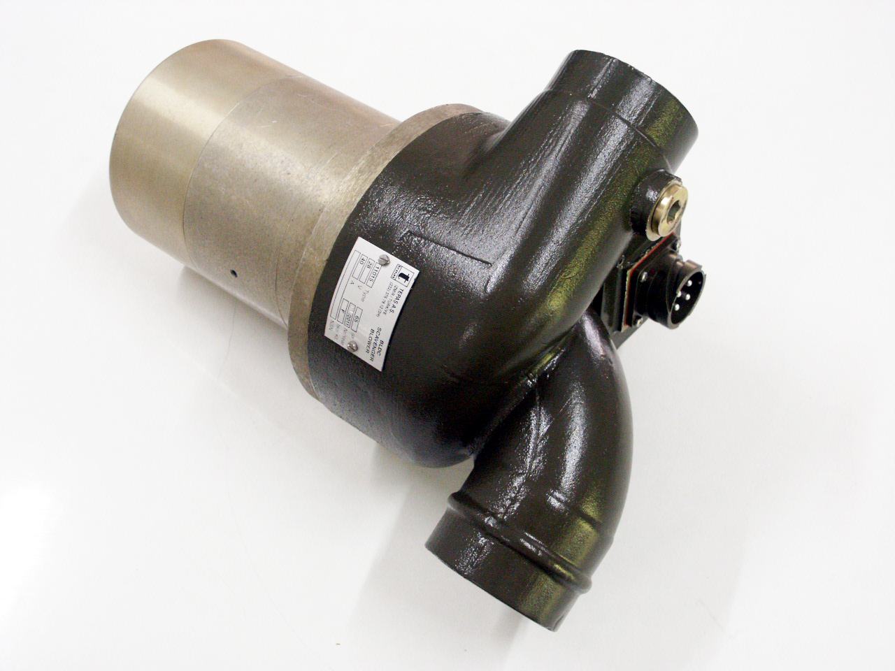 Scavenge Blower with Brushless Motor (28 Vdc)
